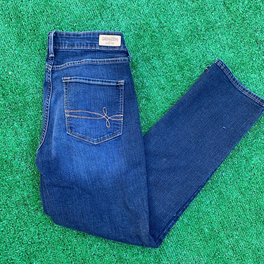 Denizen from Levi’s modern slim jeans